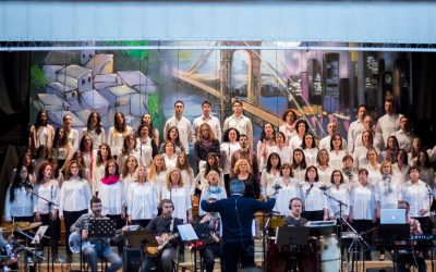 Cientos de personas de todos los rincones del mundo son testigos del maravilloso estreno del Concierto solidario AMAL