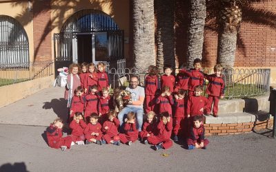Matins divertits amb les titelles en valencià
