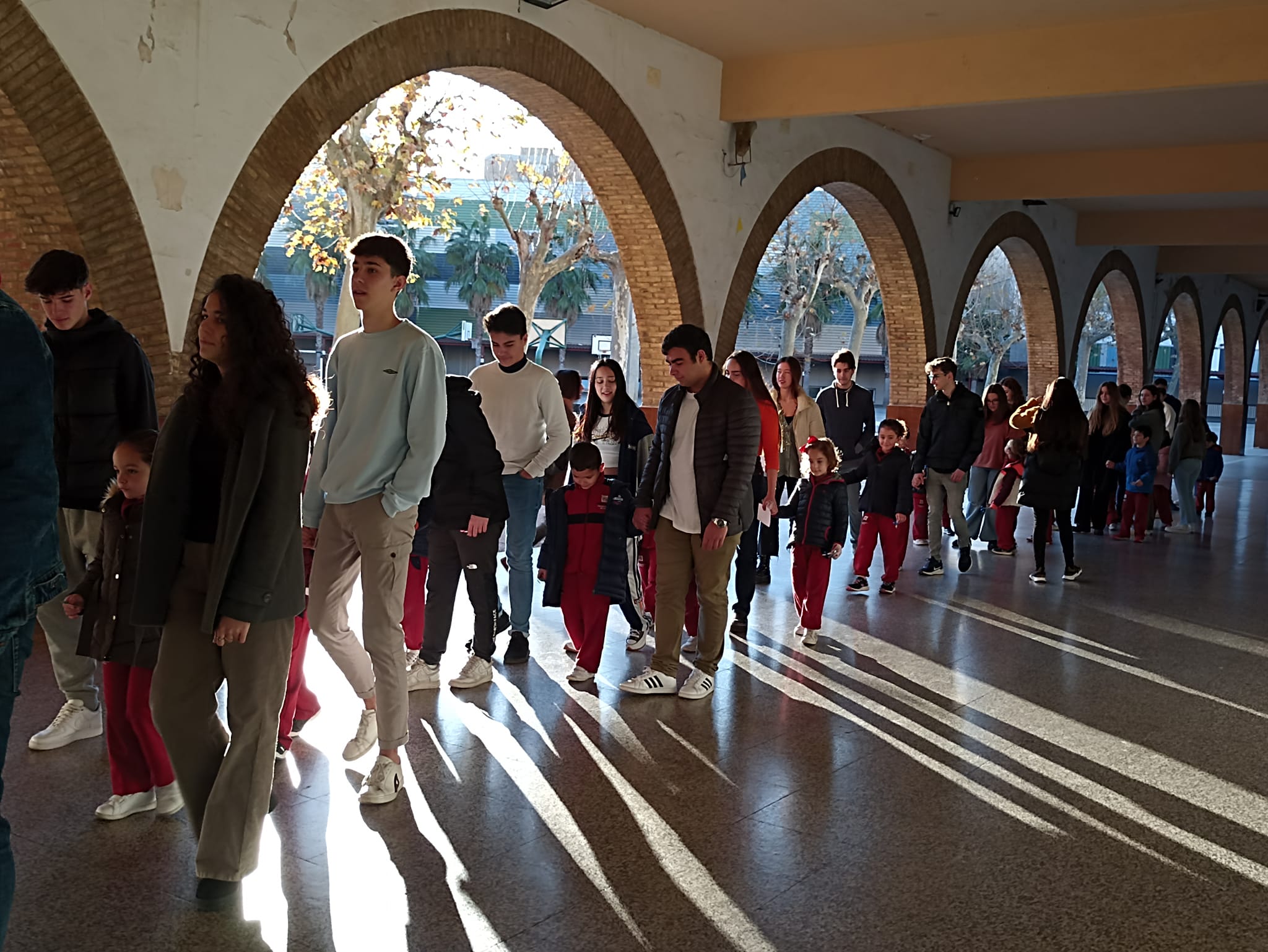 El Colegio Salesiano San Juan Bosco De Valencia Os Desea ¡FELIZ NAVIDAD ...